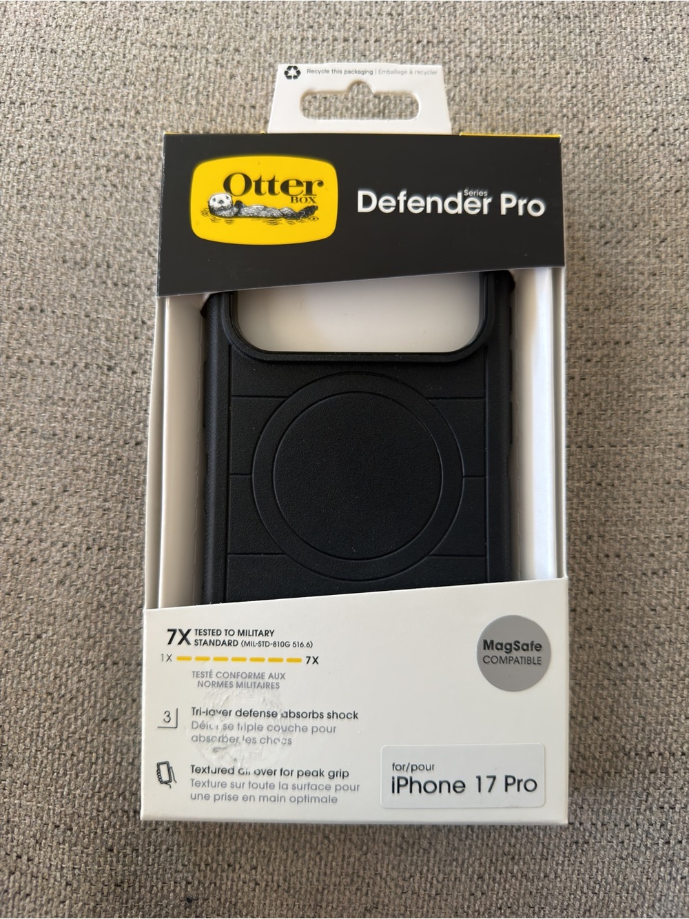 OtterBox Defender Pro MagSafe Compatible Case for iPhone 17 Pro - Black
